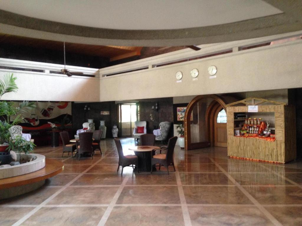 Maharajah Hotel Angeles Kültér fotó